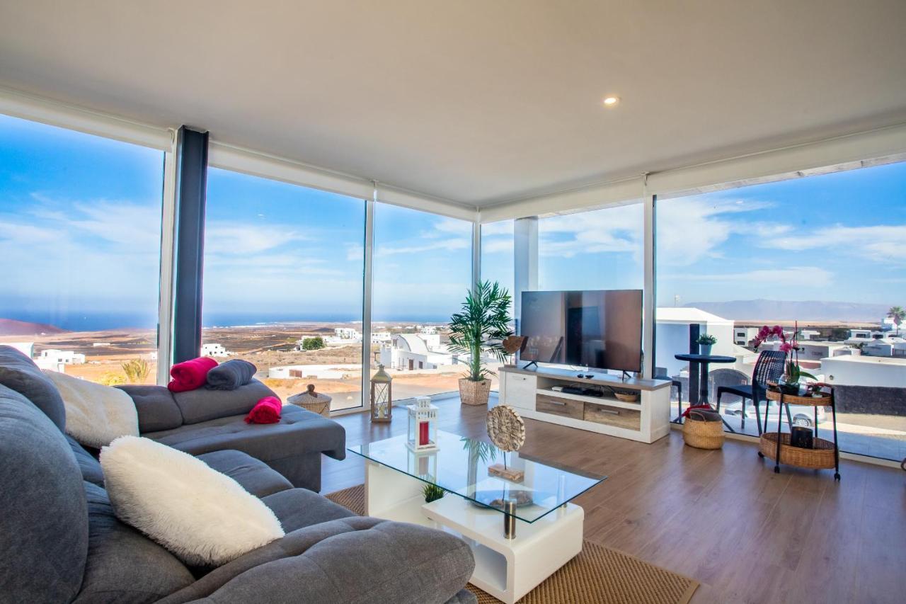Eslanzarote Eco Villa Tony, Heated Pool, Jacuzzi, Sat Tv, Super Wifi La Costa Kültér fotó